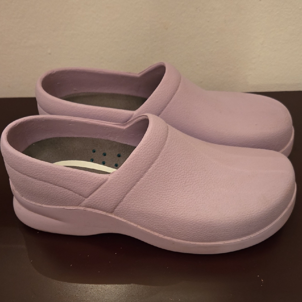 Klogs Women's Lavender Mules 8M